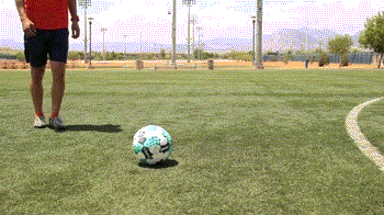 足球怎么踢弧線球,踢弧線球教學(xué)視頻