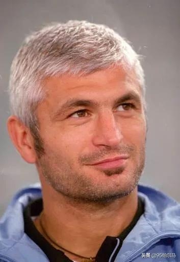 拉瓦內(nèi)利什么水平,白頭翁拉瓦內(nèi)利個人簡介 拉瓦內(nèi)利什么水平,白頭翁拉瓦內(nèi)利個人簡介