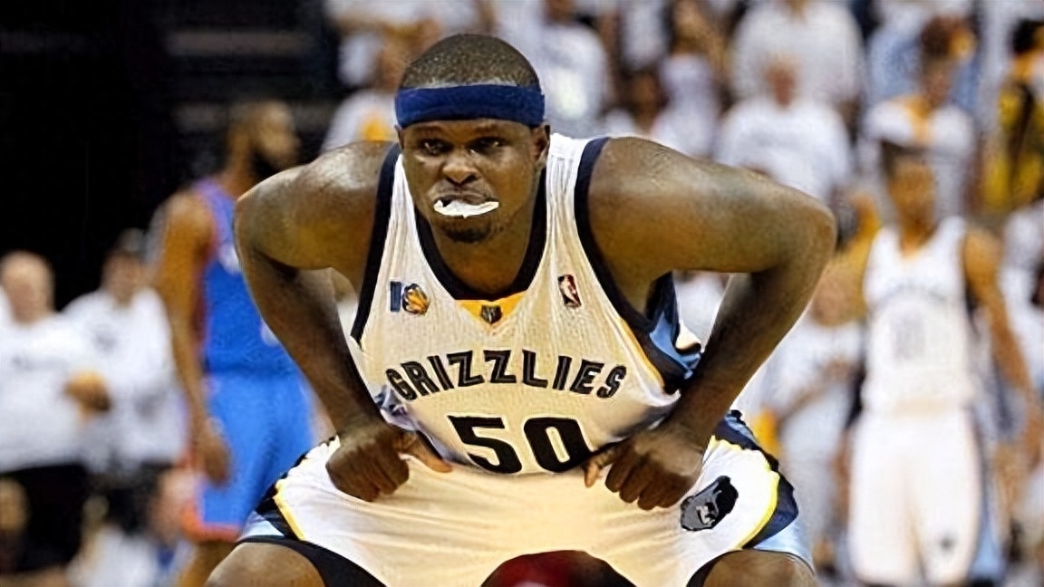 扎克蘭多夫球衣退役,扎克蘭多夫技術特點,個人簡介