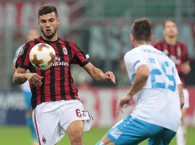   庫特羅內(nèi)為什么離開米蘭,去哪里了,ac米蘭庫特羅內(nèi)簡介