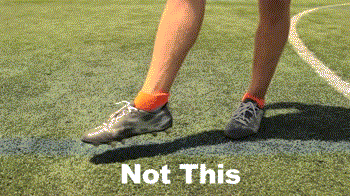 足球怎么踢弧線球,踢弧線球教學(xué)視頻