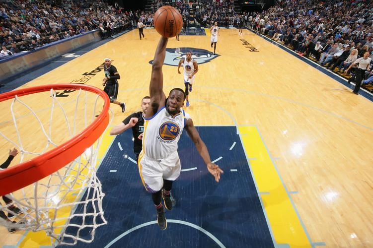 格林禁賽幾場比賽,格林簡介