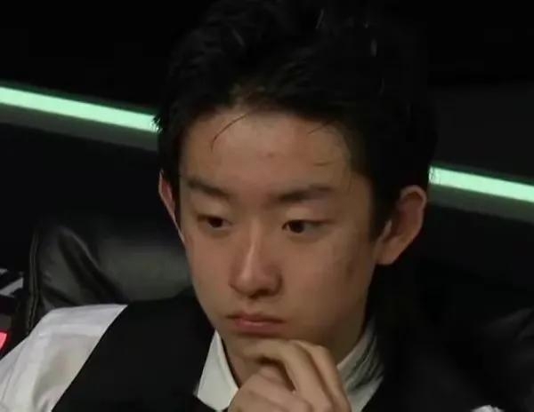 斯諾克吳宜澤最新比賽消息,斯諾克吳宜澤簡(jiǎn)介個(gè)人資料 斯諾克吳宜澤最新比賽消息,斯諾克吳宜澤簡(jiǎn)介個(gè)人資料