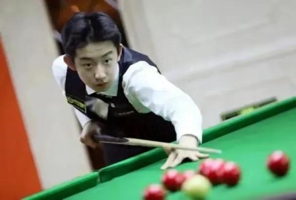 斯諾克吳宜澤最新比賽消息,斯諾克吳宜澤簡(jiǎn)介個(gè)人資料 斯諾克吳宜澤最新比賽消息,斯諾克吳宜澤簡(jiǎn)介個(gè)人資料