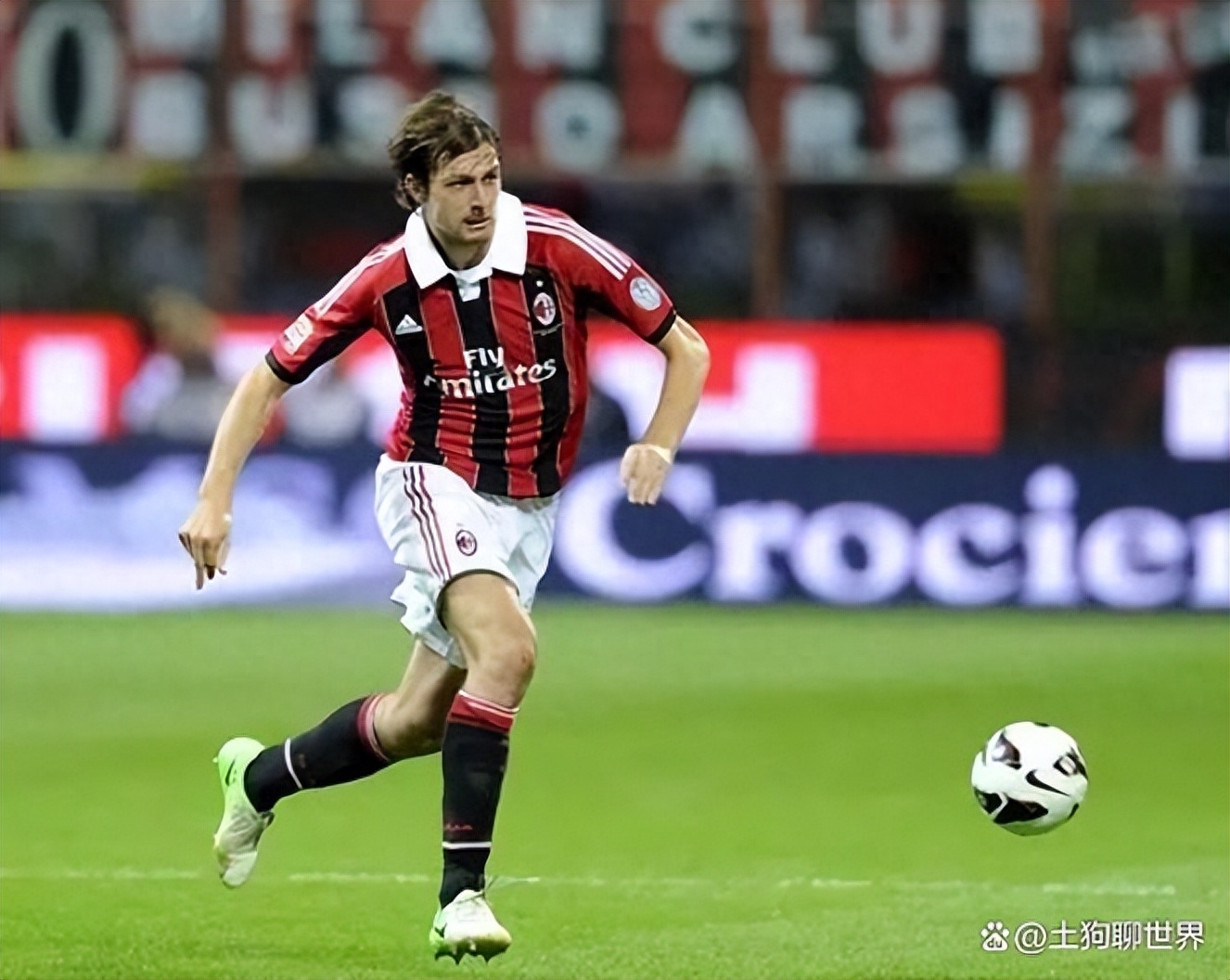 阿切爾比身高水平,個人簡介,阿切爾比穿幾號球衣